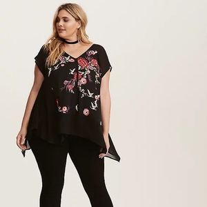 FLORAL PRINT CHIFFON SHARKBITE BLOUSE (D1-3)